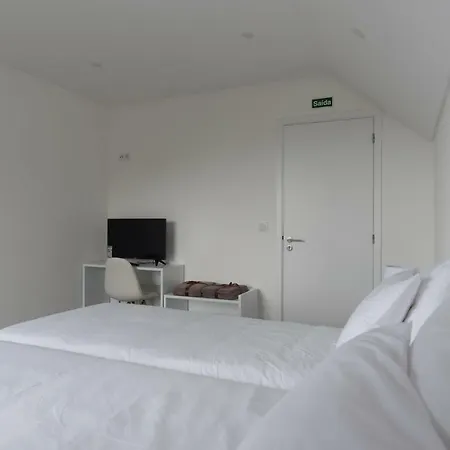 게스트하우스 Portal Dos Vimes Al 3*